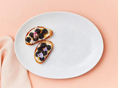 Arc Oval Platter 36x27cm White Gift Boxed 5 Arc Oval Platter 36x27cm White Gift Boxed - Image 3